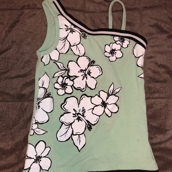 Girls size 6 Justice tank - Picture 1 of 2